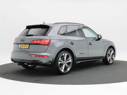 Audi Q5 55 TFSi e 367 Pk quattro S-Line Competition | Trekhaak | B&O Audio | Full LED | Panoramadak | Car... ActivLease financial lease
