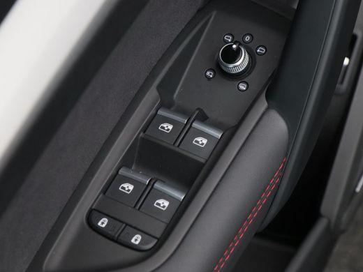Audi Q5 55 TFSi e 367 Pk quattro S-Line Competition | Trekhaak | B&O Audio | Full LED | Panoramadak | Car... ActivLease financial lease