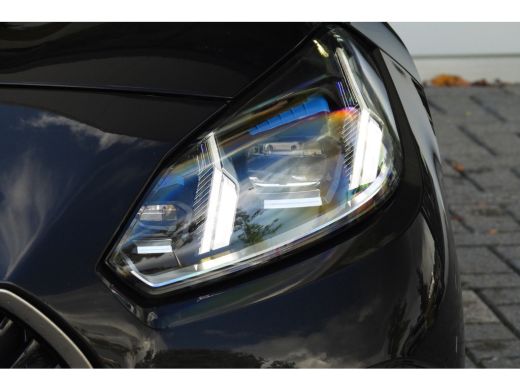 BMW 1 Serie 120 M Sport Automaat / Sportstoelen / Achteruitrijcamera / M Adaptief onderstel / Comfort Access ... ActivLease financial lease