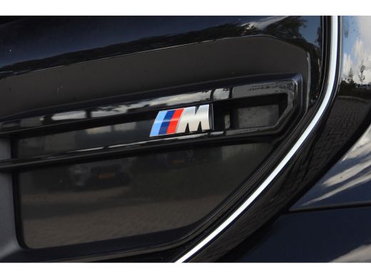 BMW i5 M60 xDrive M Sport / Panoramadak / Adaptief onderstel / Stoelventilatie / Parking Assistant Profe... ActivLease financial lease