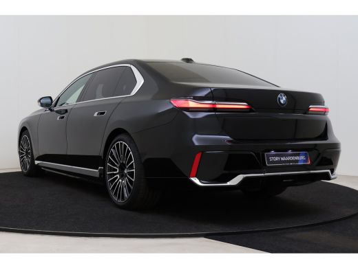 BMW i7 eDrive50 M Sport / Panoramadak / Massagefunctie / Stoelventilatie / Parking Assistant Professiona... ActivLease financial lease