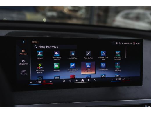 BMW iX xDrive60 M Sport / Panoramadak / Trekhaak / Soft-Close / Stoelventilatie / Adaptief onderstel / B... ActivLease financial lease
