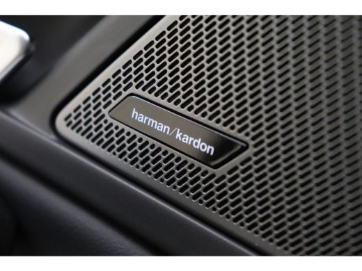 BMW iX2 eDrive20 M Sport / Panoramadak / Trekhaak / Sportstoelen / M Adaptief onderstel / Comfort Access ... ActivLease financial lease