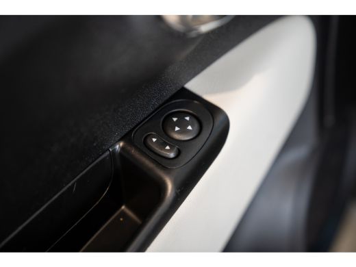 Fiat 500 1.0 Hybrid Dolcevita | Apple Carplay & Android Auto | Lichtmetalen velgen | Airco | Elektrische r... ActivLease financial lease