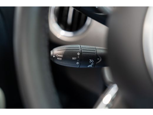 Fiat 500 1.0 Hybrid Dolcevita | Apple Carplay & Android Auto | Lichtmetalen velgen | Airco | Elektrische r... ActivLease financial lease