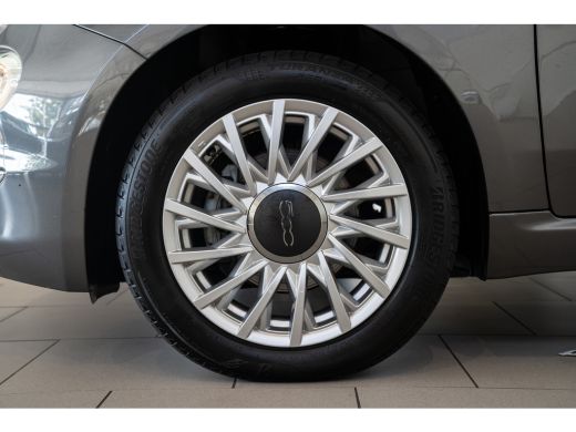 Fiat 500 1.0 Hybrid Dolcevita | Apple Carplay & Android Auto | Lichtmetalen velgen | Airco | Elektrische r... ActivLease financial lease