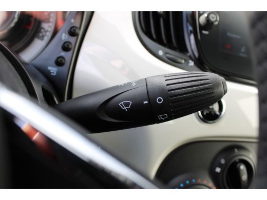Fiat 500 1.0 Hybrid Dolcevita Finale / Parkeersensoren / Panorama / Bluetooth / Airco / DAB / 15'' LMV / ActivLease financial lease