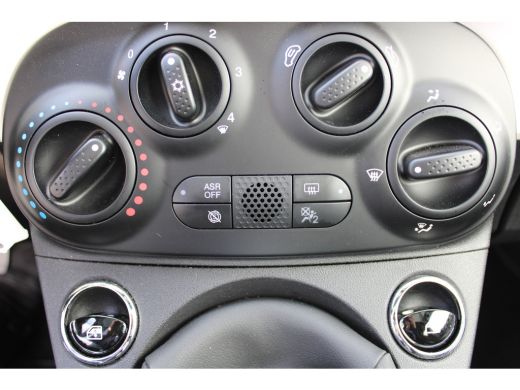 Fiat 500 1.0 Hybrid Dolcevita Finale / Parkeersensoren / Panorama / Bluetooth / Airco / DAB / 15'' LMV / ActivLease financial lease
