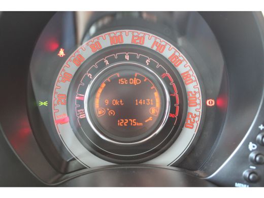 Fiat 500 1.0 Hybrid Dolcevita Finale / Parkeersensoren / Panorama / Bluetooth / Airco / DAB / 15'' LMV / ActivLease financial lease