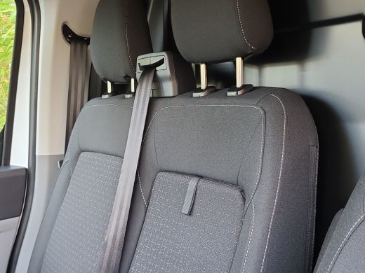 Ford E-Transit Custom 320 L1H1 Trend 65 kWh | Op voorraad! | Stoelverwarming | Fabrieksgarantie | 2300kg trekgewicht ActivLease financial lease