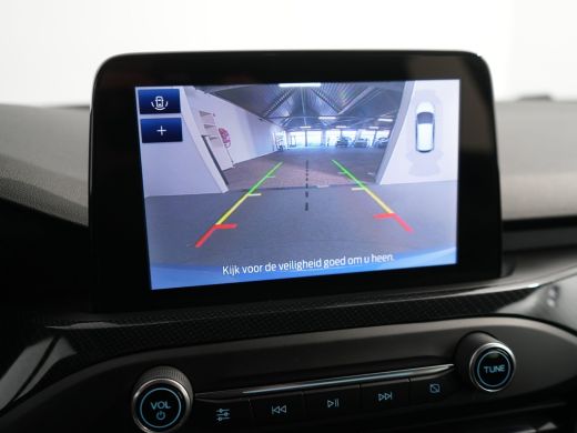 Ford Focus 1.0 EcoBoost Hybrid ST Line X Business Camera | Dode hoek | Lichtmetaal Getint glas | Navigatie |... ActivLease financial lease