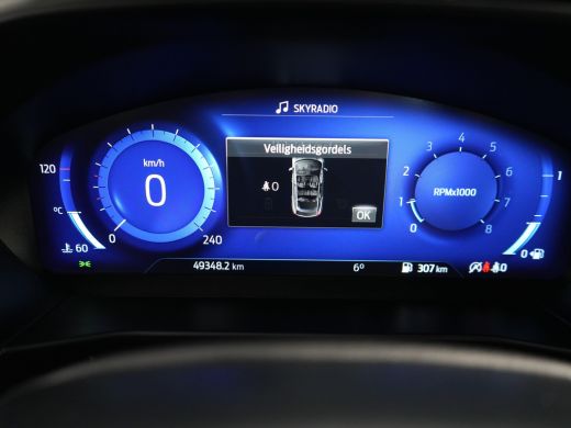 Ford Focus 1.0 EcoBoost Hybrid ST Line X Business Camera | Dode hoek | Lichtmetaal Getint glas | Navigatie |... ActivLease financial lease