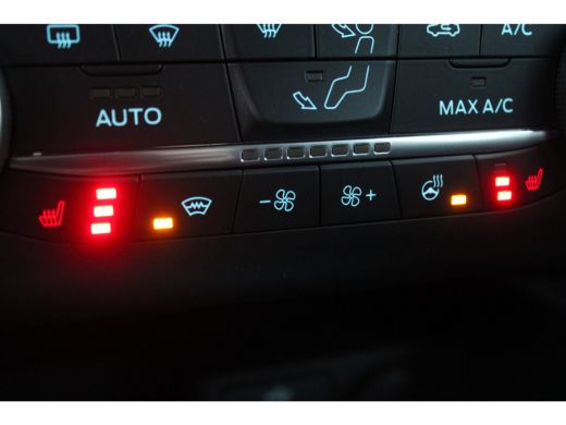 Ford Kuga 2.5 PHEV Titanium NL-Auto | Adaptieve cruise | Standkachel | Winter-pack | Camera | DAB-Audio | K... ActivLease financial lease