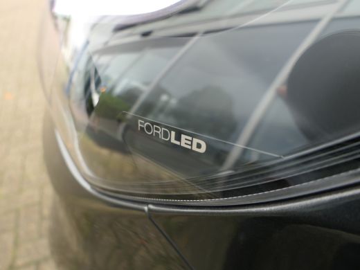 Ford Transit Custom 320 2.0 TDCI L2H1 Limited | Trekhaak | Camera | LED | Keyless | Navigatie | Stoelverwarming | Ver... ActivLease financial lease