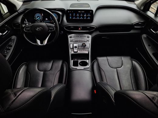 Hyundai Santa Fe 1.6 T-GDI PHEV Premium SKY 7p. | Apple Carplay/Android Auto | Stoel/stuurverwarming | Draadloze t... ActivLease financial lease