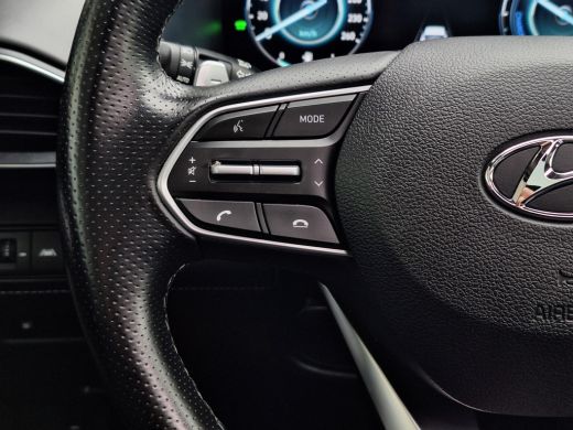 Hyundai Santa Fe 1.6 T-GDI PHEV Premium SKY 7p. | Apple Carplay/Android Auto | Stoel/stuurverwarming | Draadloze t... ActivLease financial lease