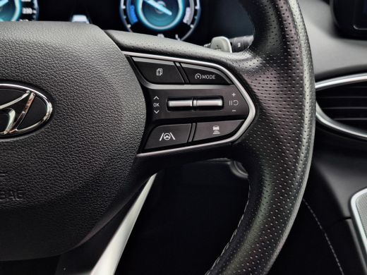 Hyundai Santa Fe 1.6 T-GDI PHEV Premium SKY 7p. | Apple Carplay/Android Auto | Stoel/stuurverwarming | Draadloze t... ActivLease financial lease