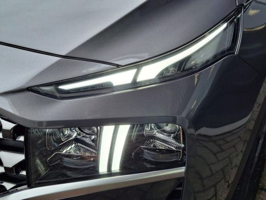 Hyundai Santa Fe 1.6 T-GDI PHEV Premium SKY 7p. | Apple Carplay/Android Auto | Stoel/stuurverwarming | Draadloze t... ActivLease financial lease