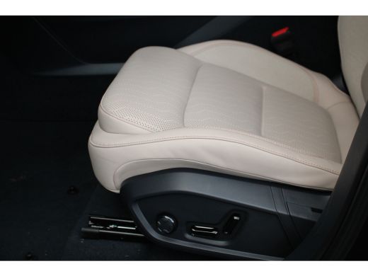Lynk & Co 08 1.5 More | 21-Inch | Massage | 360 Camera | Harman/Kardon | NIEUW! ActivLease financial lease
