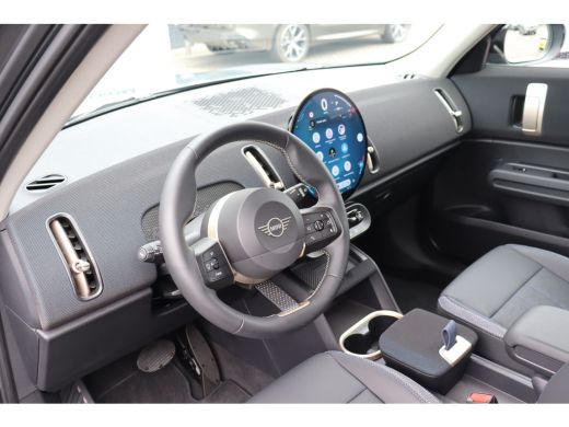 Mini Countryman C Automaat / Classic / Pakket XS / 17" Profile Spoke grey ActivLease financial lease