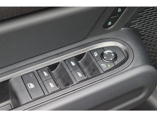 Mini Countryman C Automaat / Classic / Pakket XS / 17" Profile Spoke grey ActivLease financial lease