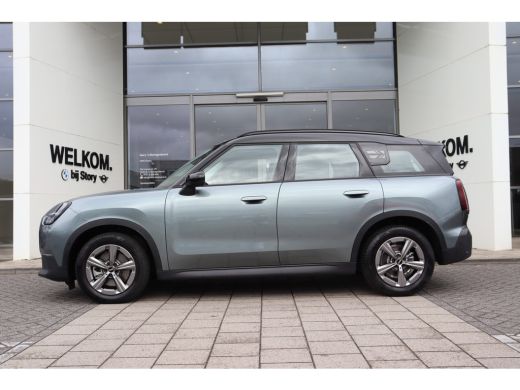 Mini Countryman C Automaat / Classic / Pakket XS / 17" Profile Spoke grey ActivLease financial lease