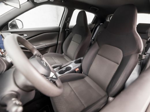 Nissan Juke 1.0 DIG-T Sport (APPLE CARPLAY, GROOT NAVI, CAMERA, LM VELGEN, ZWART HEMEL, SPORTSTOELEN, LED KOP... ActivLease financial lease