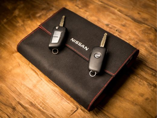 Nissan Juke 1.0 DIG-T Sport (APPLE CARPLAY, GROOT NAVI, CAMERA, LM VELGEN, ZWART HEMEL, SPORTSTOELEN, LED KOP... ActivLease financial lease