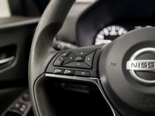 Nissan Juke 1.0 DIG-T Sport (APPLE CARPLAY, GROOT NAVI, CAMERA, LM VELGEN, ZWART HEMEL, SPORTSTOELEN, LED KOP... ActivLease financial lease