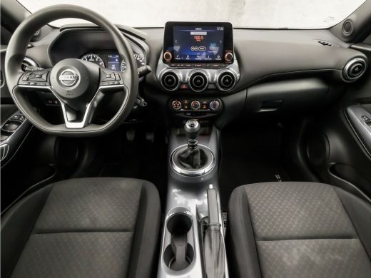 Nissan Juke 1.0 DIG-T Sport (APPLE CARPLAY, GROOT NAVI, CAMERA, LM VELGEN, ZWART HEMEL, SPORTSTOELEN, LED KOP... ActivLease financial lease