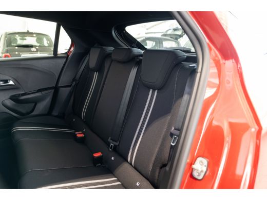 Opel Corsa 1.2 Turbo Hybrid Automaat Yes | 8 Jaar Garantie | Stoel & Stuurverwarming | 17 Inch Lichtmetaal |... ActivLease financial lease