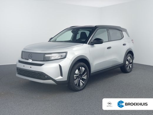 Opel Frontera Electric GS | 11 kW boordlader | 17" Lichtmetalen velgen in Zwart met 215/60 R17 banden | Achteru... Opel Frontera Electric GS | 11 kW boordlader | 17" Lichtmetalen velgen in Zwart met 215/60 R17 banden | Achteru...