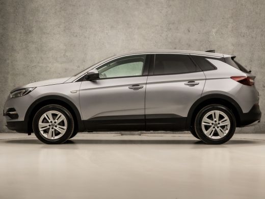 Opel Grandland X 1.2 Turbo Sport (APPLE CARPLAY, GROOT NAVI, LEDER, CLIMATE, SPORTSTOELEN, KEYLESS, LANE ASSIST, P... ActivLease financial lease