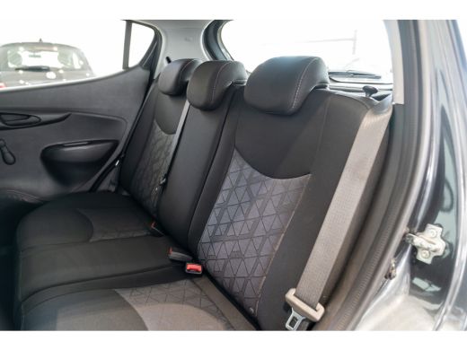 Opel KARL 1.0 ecoFLEX 120 Jaar Edition | Bluetooth | Cruise Controle | Airco | Elektrische Ramen | USB | ActivLease financial lease