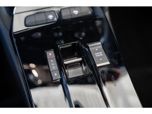 Opel Mokka-e Level 4 50 kWh | 3 Fase | Camera | Climate Controle | Navigatie | Dodehoek Bewaking | Parkeersens... ActivLease financial lease