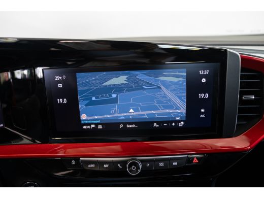 Opel Mokka-e Level 4 50 kWh | 3 Fase | Camera | Climate Controle | Navigatie | Dodehoek Bewaking | Parkeersens... ActivLease financial lease