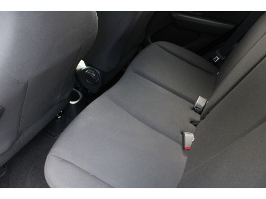 Peugeot 108 1.0 e-VTi Active | Achterbank in delen neerklapbaar | Airco | Alarm klasse 1(startblokkering) ActivLease financial lease