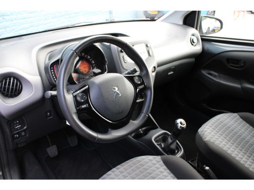 Peugeot 108 1.0 e-VTi Active | Achterbank in delen neerklapbaar | Airco | Alarm klasse 1(startblokkering) ActivLease financial lease