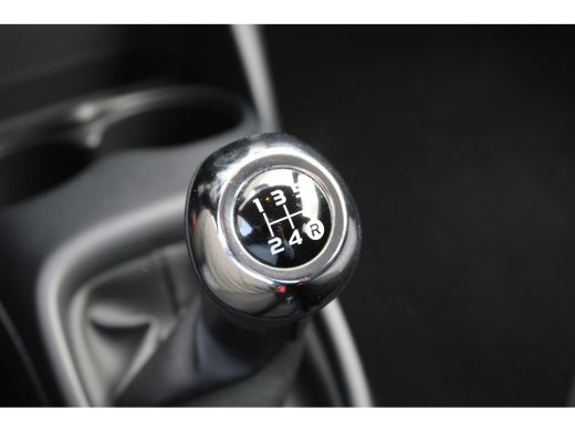 Peugeot 108 1.0 e-VTi Active | Achterbank in delen neerklapbaar | Airco | Alarm klasse 1(startblokkering) ActivLease financial lease