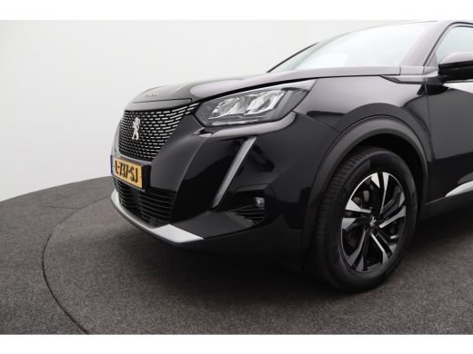 Peugeot 2008 1.2 PureTech Allure Pack | Achterbank in delen neerklapbaar | Achteruitrijcamera | Airco (automat... ActivLease financial lease