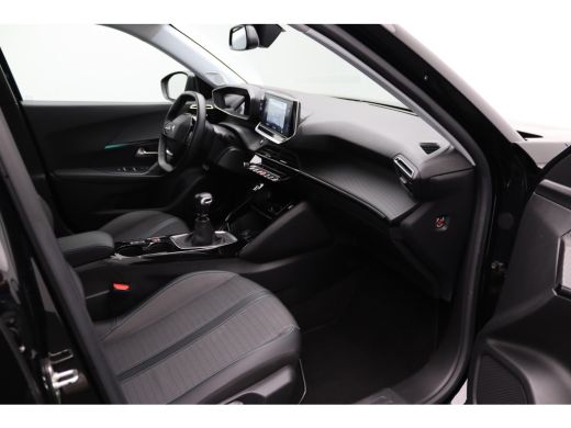 Peugeot 2008 1.2 PureTech Allure Pack | Achterbank in delen neerklapbaar | Achteruitrijcamera | Airco (automat... ActivLease financial lease