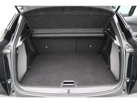 Peugeot 2008 1.2 PureTech Allure Pack | Achterbank in delen neerklapbaar | Achteruitrijcamera | Airco (automat... ActivLease financial lease