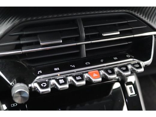 Peugeot 2008 1.2 PureTech Allure Pack | Achterbank in delen neerklapbaar | Achteruitrijcamera | Airco (automat... ActivLease financial lease