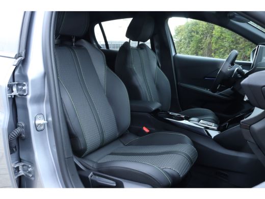 Peugeot 208 1.2 Hybride 145pk Autmaat 360 Camera | Carplay | Keyless | ACC | Navigatie | PDC | Full LED | Sne... ActivLease financial lease