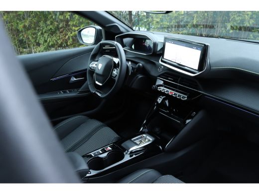 Peugeot 208 1.2 Hybride 145pk Autmaat 360 Camera | Carplay | Keyless | ACC | Navigatie | PDC | Full LED | Sne... ActivLease financial lease