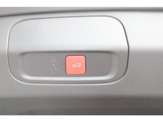 Peugeot 408 1.2 Hybrid 136 e-DCS6 GT | Achterbank in delen neerklapbaar | Achteruitrijcamera | Alarm klasse 1... ActivLease financial lease