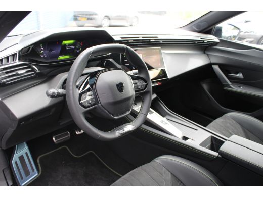 Peugeot 408 1.2 Hybrid 136 e-DCS6 GT | Achterbank in delen neerklapbaar | Achteruitrijcamera | Alarm klasse 1... ActivLease financial lease