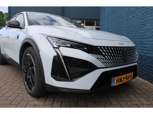Peugeot 408 1.2 Hybrid 136 e-DCS6 GT | Achterbank in delen neerklapbaar | Achteruitrijcamera | Alarm klasse 1... ActivLease financial lease