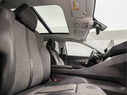 Peugeot 5008 1.2 PureTech Deluxe 7 Persoons Automaat (PANORAMADAK, APPLE CARPLAY, MEMORY SEATS, LEDER, STOELVE... ActivLease financial lease