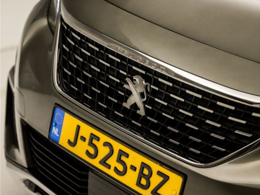 Peugeot 5008 1.2 PureTech Deluxe 7 Persoons Automaat (PANORAMADAK, APPLE CARPLAY, MEMORY SEATS, LEDER, STOELVE... ActivLease financial lease